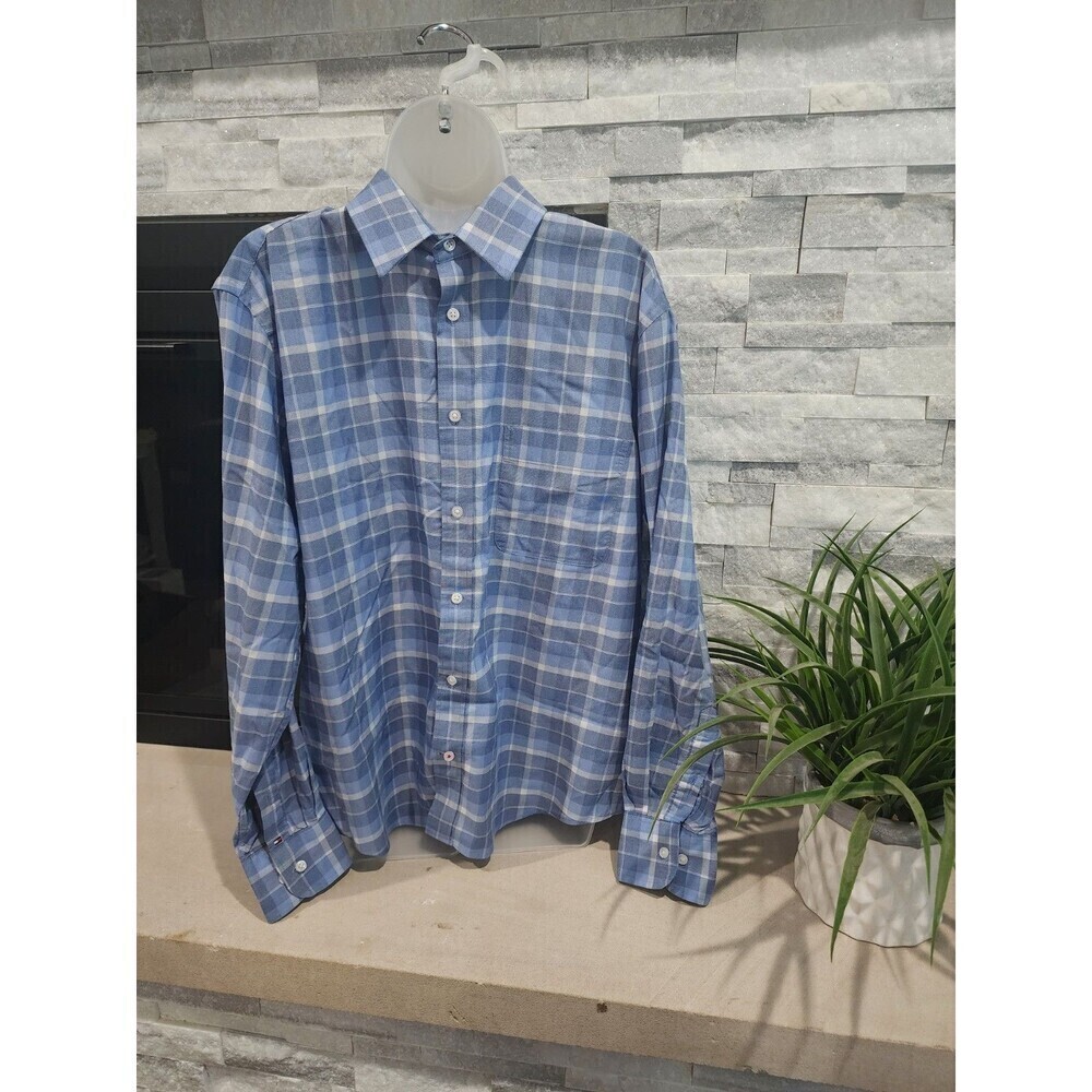 Tommy Hilfiger Men’s All-Season Stretch Dress Shirt Regular Fit Large Blues